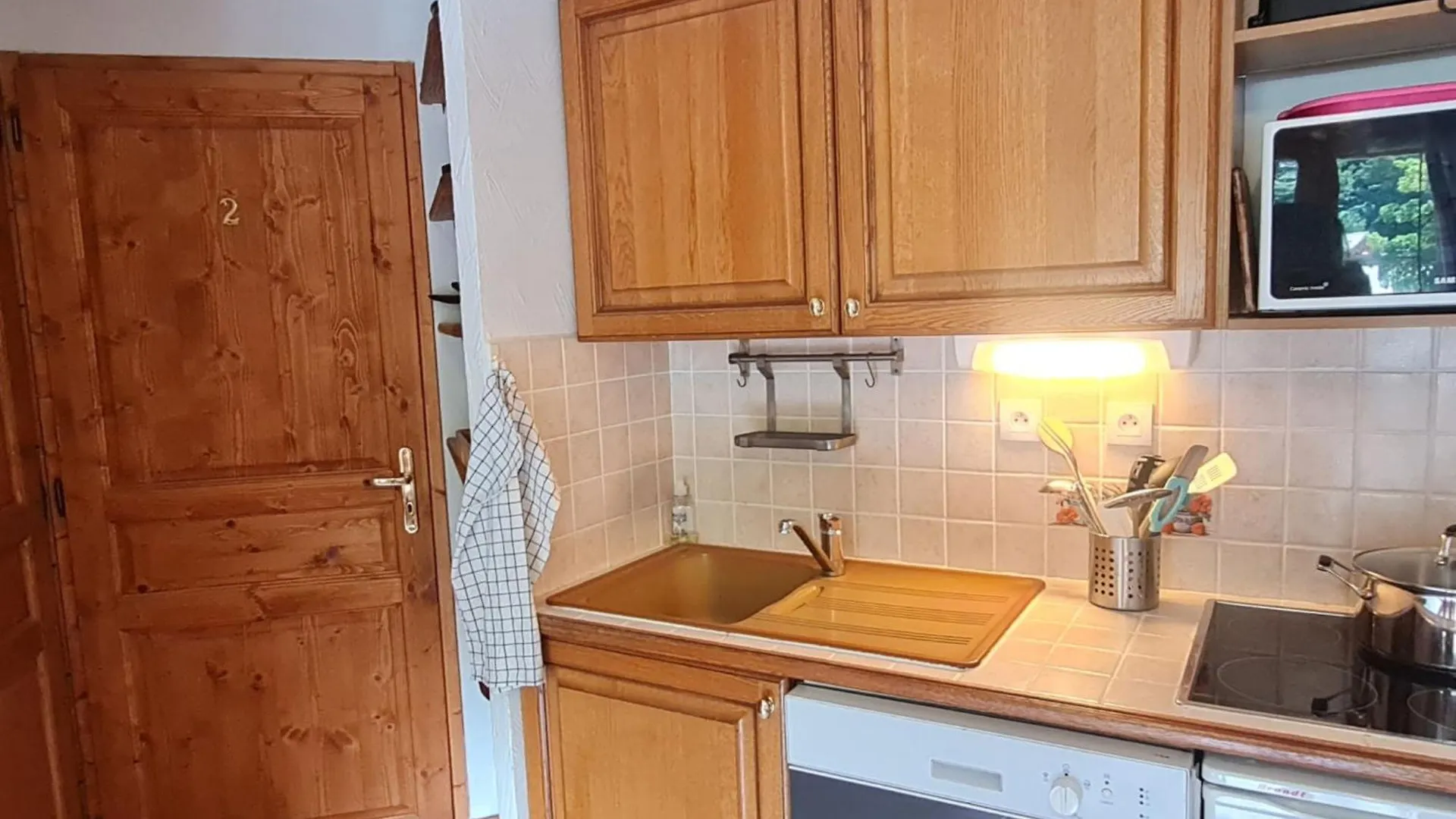 Apartment Chalets D'Or A By Interhome Les Deux Alpes